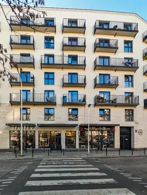 Budynek, w którym mieści się apartament