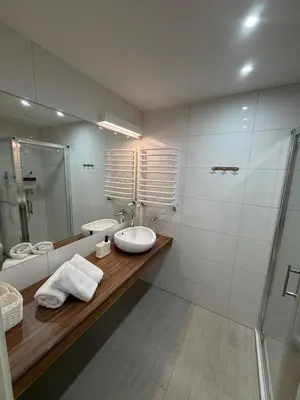 Łazienka w obiekcie RESTO Apartament - Czarna Góra STUBAI