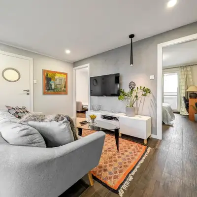 Stysia Superior Apartment by BookingHost