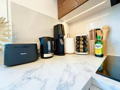 Zestaw do parzenia kawy i herbaty w obiekcie Surf Apartament Biskupin