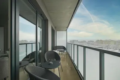 Balkon lub taras w obiekcie Platinum Apartment Quorum - Parking - Klimatyzacja - Self check in