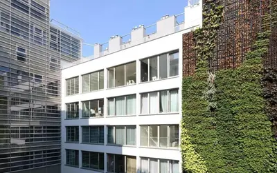 Budynek, w którym mieści się apartament