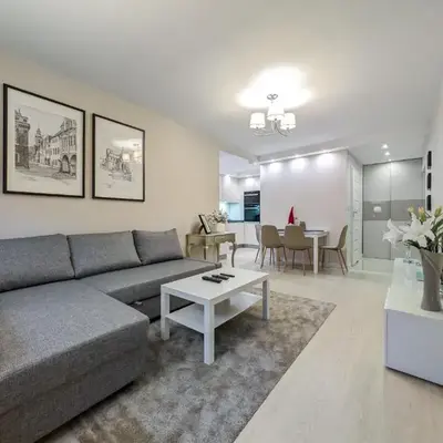 Drukarska Serenity Apartment by BookingHost