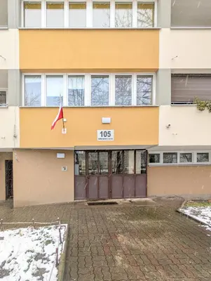 Budynek, w którym mieści się apartament