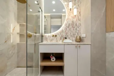 Łazienka w obiekcie Stylish Studio in Wrocław with Air Conditioning, Close to the Market Square by Renters Prestige