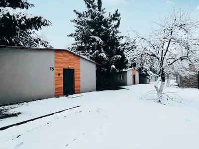 Obiekt Domki OSiR - centrum, parking zimą
