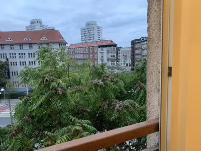 Balkon lub taras w obiekcie Klimatyczny apartament w sercu Wrocławia