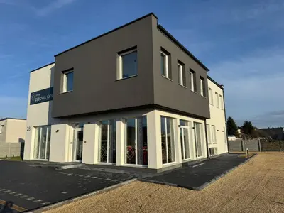 Budynek, w którym mieści się hotel