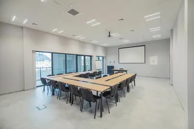 Zaplecze biznesowe lub konferencyjne w obiekcie Centrum Szkoleniowo - Rekreacyjne '5 poziom'
