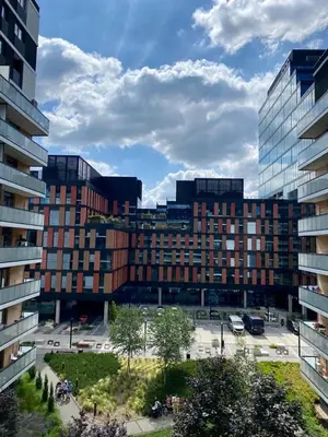 Budynek, w którym mieści się apartament