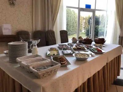 Jedzenie w hotelu lub w pobliżu