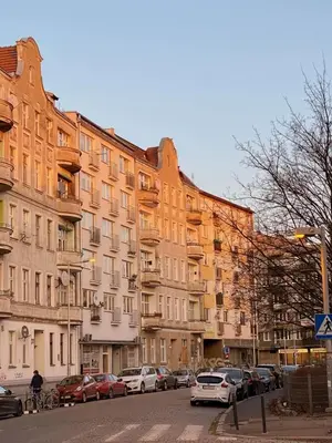 Budynek, w którym mieści się apartament