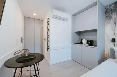 Kuchnia lub aneks kuchenny w obiekcie Nowy Targ Jodłowa by Comfort Apartments