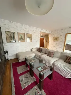 Część wypoczynkowa w obiekcie Family friendly flat steps from the Zoo
