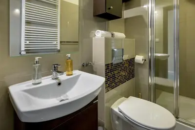 Łazienka w obiekcie RentPlanet - Studio Kościuszki