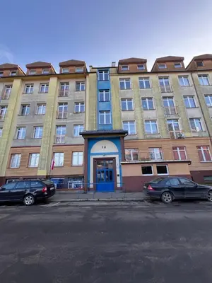 Budynek, w którym mieści się apartament