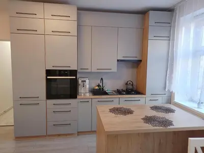 Kuchnia lub aneks kuchenny w obiekcie Apartament BLISKO SZLAKU