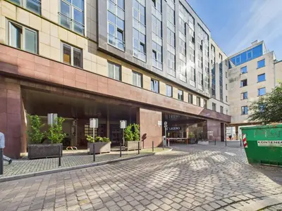 Budynek, w którym mieści się apartament