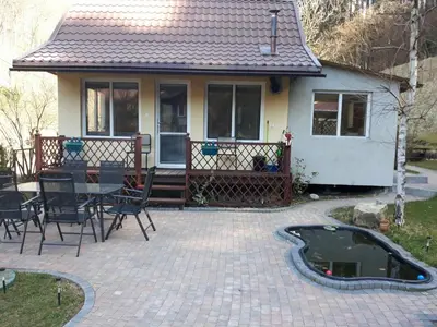Budynek, w którym mieści się dom wakacyjny