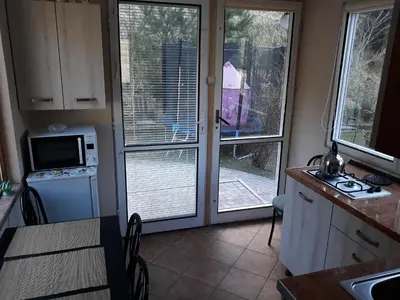 Kuchnia lub aneks kuchenny w obiekcie Domek Pod Brzózką