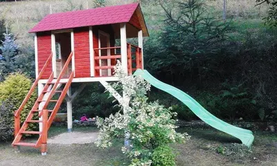 Plac zabaw dla dzieci w obiekcie Domek Pod Brzózką