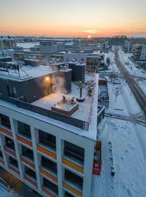Obiekt Luxury Sky Jagodno Apartment with Jacuzzi Parking & Terrace by Renters Prestige zimą