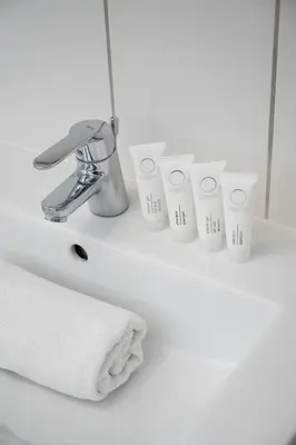 Plan piętra w obiekcie Funkcjonalny Apartament Praca Zdalna w Doskonałej Lokalizacji Wrocławia by Noclegi Renters
