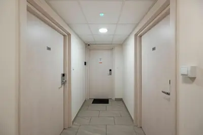 Plan piętra w obiekcie Funkcjonalny Apartament Praca Zdalna w Doskonałej Lokalizacji Wrocławia by Noclegi Renters