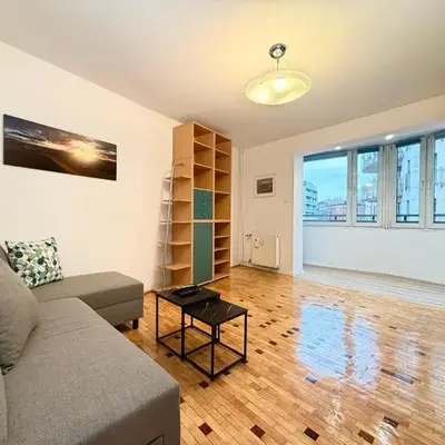 Kilińskiego Urban Apartment by BookingHost