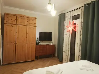 Telewizja i/lub zestaw kina domowego w obiekcie Apartamenty Mirabelka