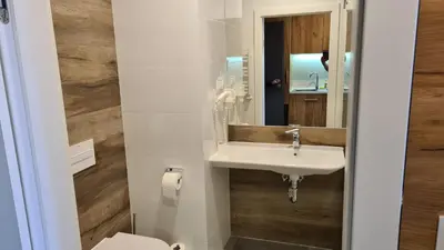 Łazienka w obiekcie Apathotel Apartamety Czarna Góra 236