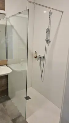 Łazienka w obiekcie Aparthotel Apartamenty Czarna Góra 0119