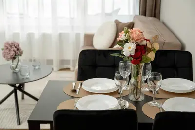 Część wypoczynkowa w obiekcie Elegant Apartments Mieszczańska Wrocław with Air Conditioning, Spa & Gym by Renters Prestige