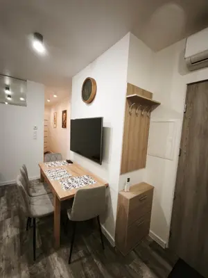 Telewizja i/lub zestaw kina domowego w obiekcie Apartament przy Małej Panwi III