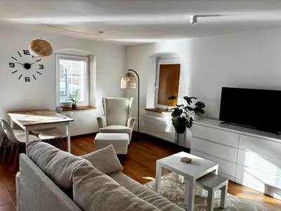 Telewizja i/lub zestaw kina domowego w obiekcie Słoneczny apartament z sauną