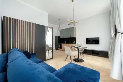 Telewizja i/lub zestaw kina domowego w obiekcie Dąbrowskiego Wrocław Climate Studio Pet Friendly by Noclegi Renters