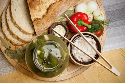 Jedzenie w pensjonacie lub w pobliżu