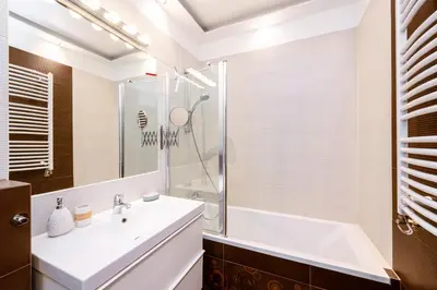 Łazienka w obiekcie Kleczków Apt - 50m2, Parking, Balcony - by Rentujemy