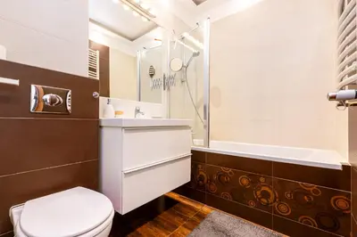Łazienka w obiekcie Kleczków Apt - 50m2, Parking, Balcony - by Rentujemy