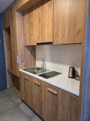 Kuchnia lub aneks kuchenny w obiekcie Aparthotel Apartamenty Czarna Góra 114