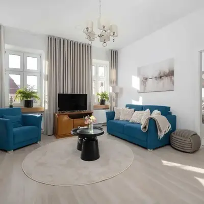 Stylish Apartment Located in the Old Town Close to Attractions by Noclegi Renters