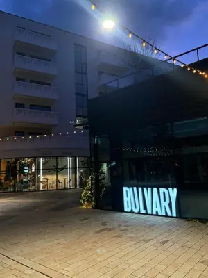 Budynek, w którym mieści się apartament