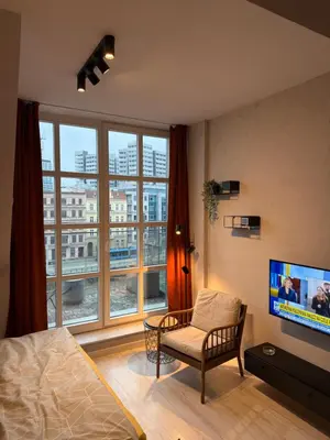 Telewizja i/lub zestaw kina domowego w obiekcie Mieszkanie Stare Miasto-Rynek 500 m