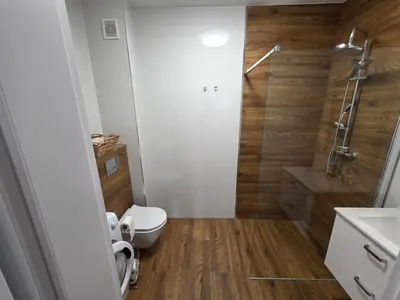 Łazienka w obiekcie Apartament Podmiejska Nova