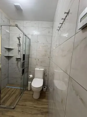 Łazienka w obiekcie Apartamenty w Kotlinie