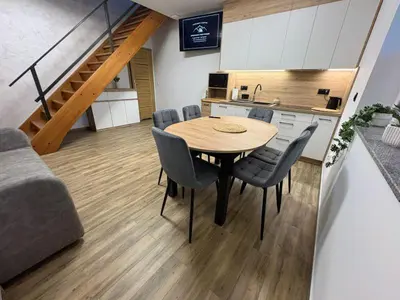 Kuchnia lub aneks kuchenny w obiekcie Apartamenty w Kotlinie