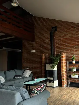 Część wypoczynkowa w obiekcie Agroturystyka Ajmarya apartament