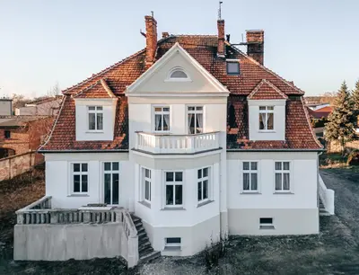 Budynek, w którym mieści się apartament