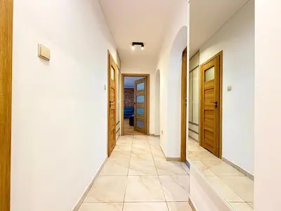 Plan piętra w obiekcie Rynek Wrocław Apartment for 8 People by BookingHost