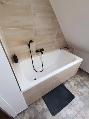 Łazienka w obiekcie Apartament dla Cyfrowych Nomadów z miejscem pracy